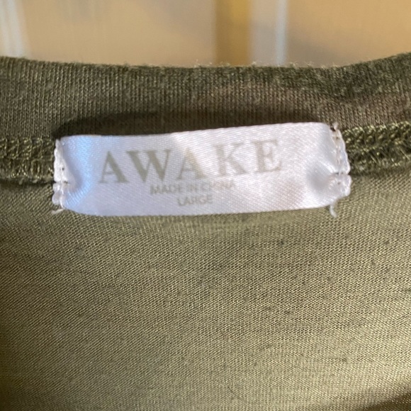 Awake Green Camo Size Large Shirt - Picture 4 of 6